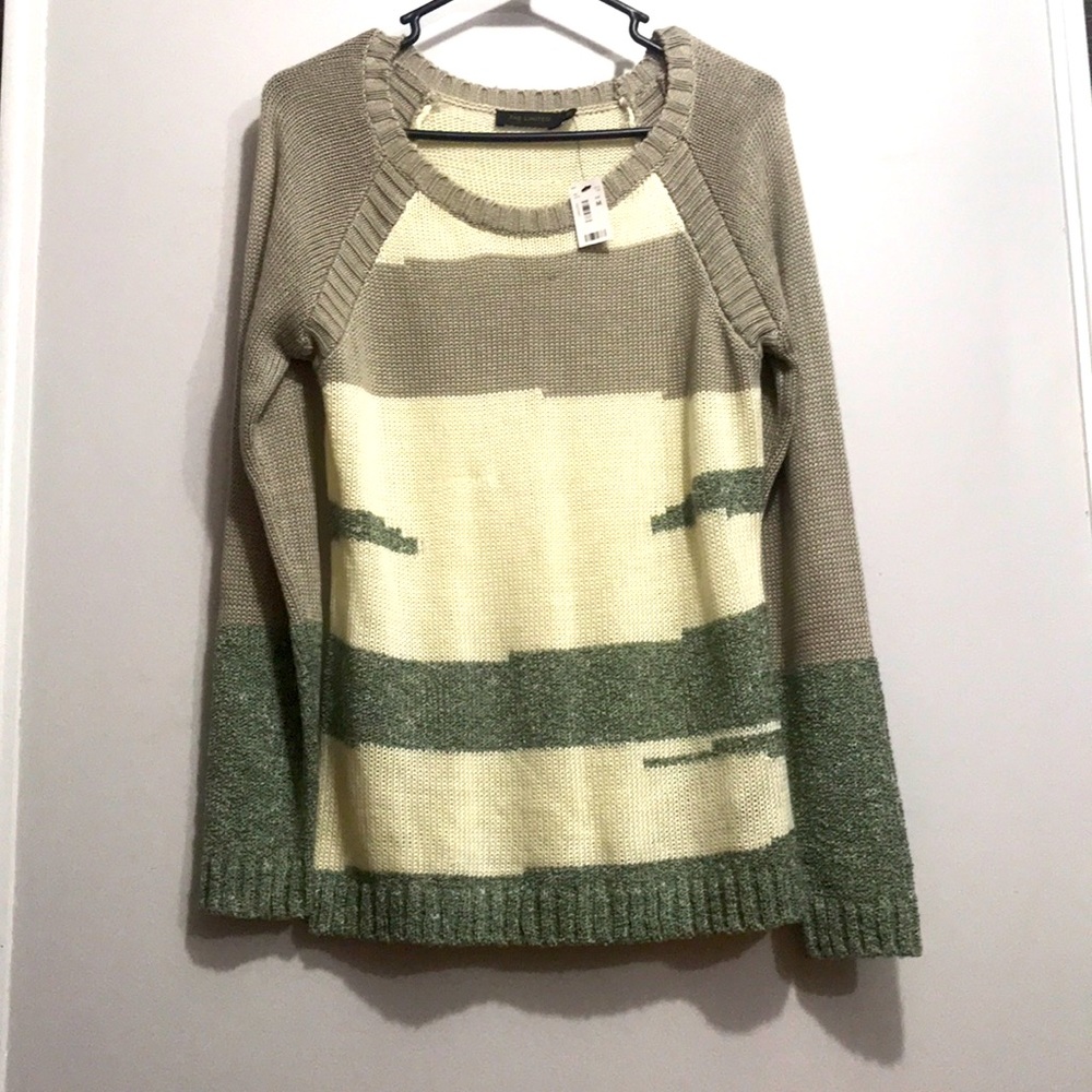 *New* The Limited Sweater. Size Medium.